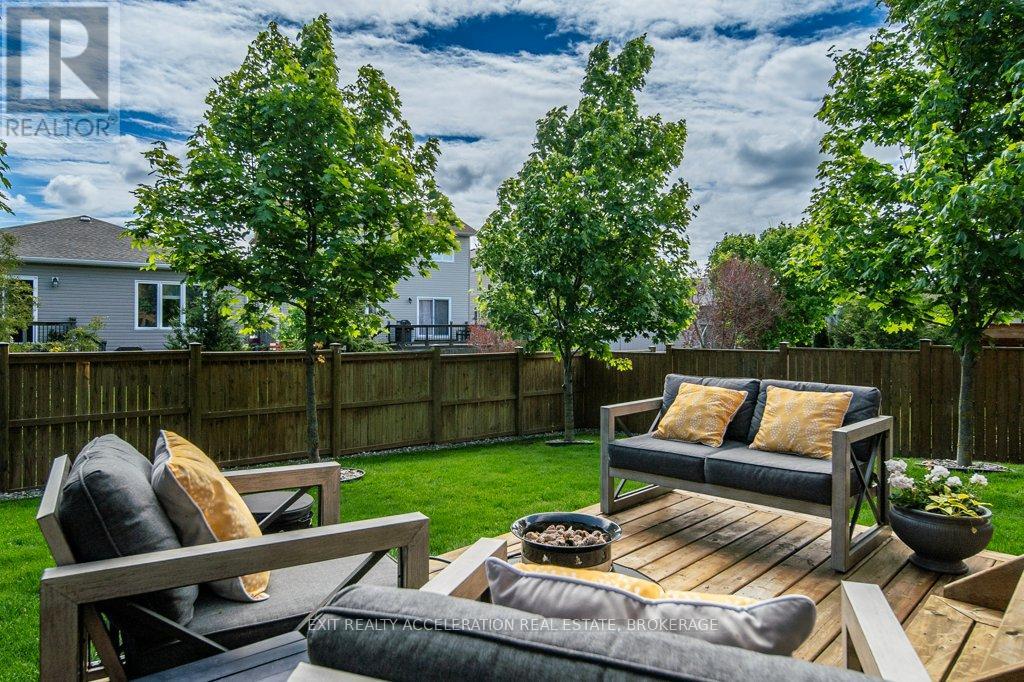10 ADMIRAL COURT - 36
