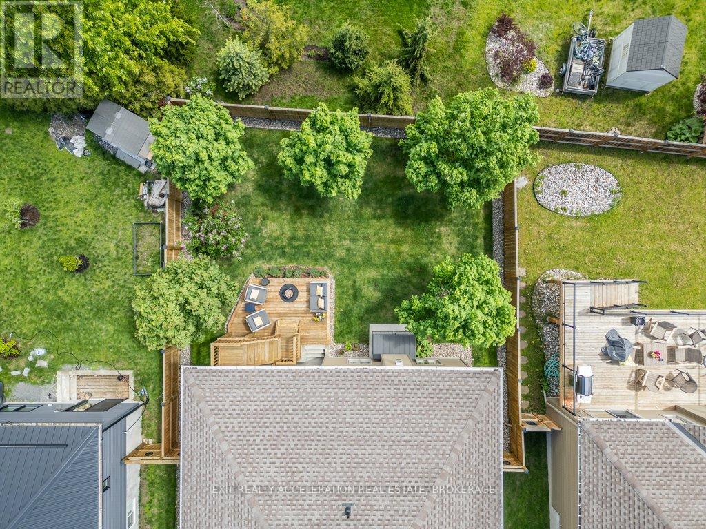 10 ADMIRAL COURT - 42
