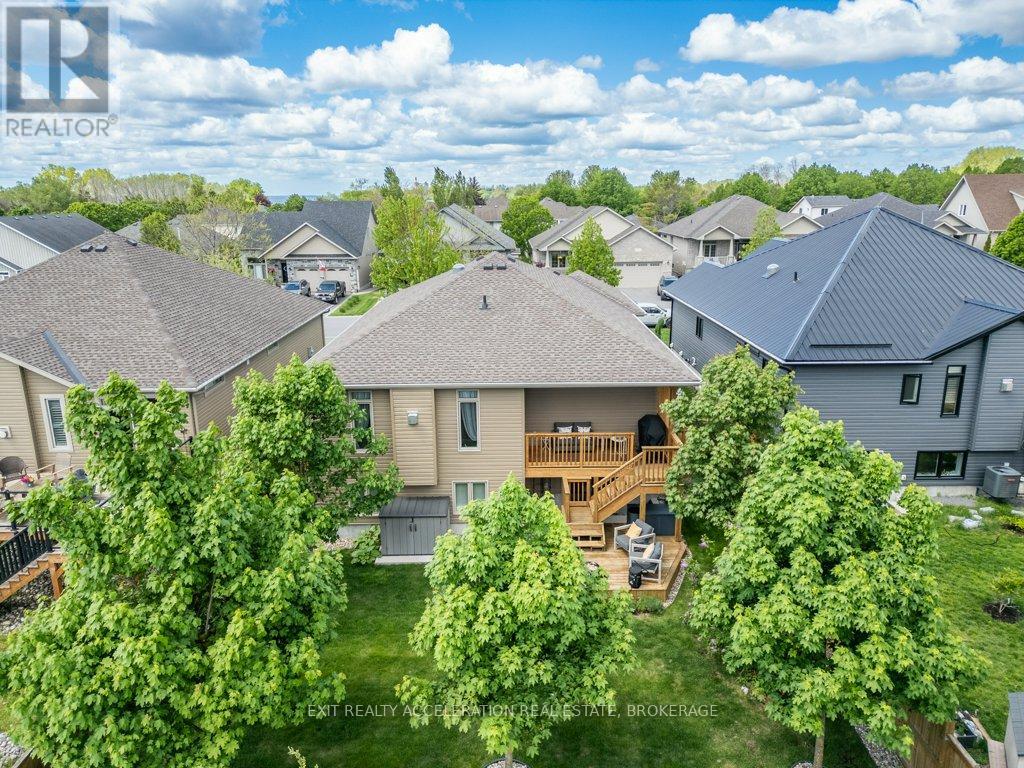 10 ADMIRAL COURT - 43