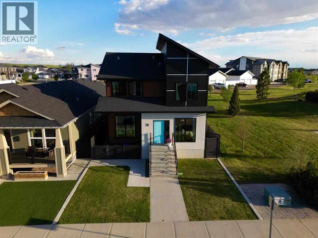 311 Somerside Road SE - Image 2