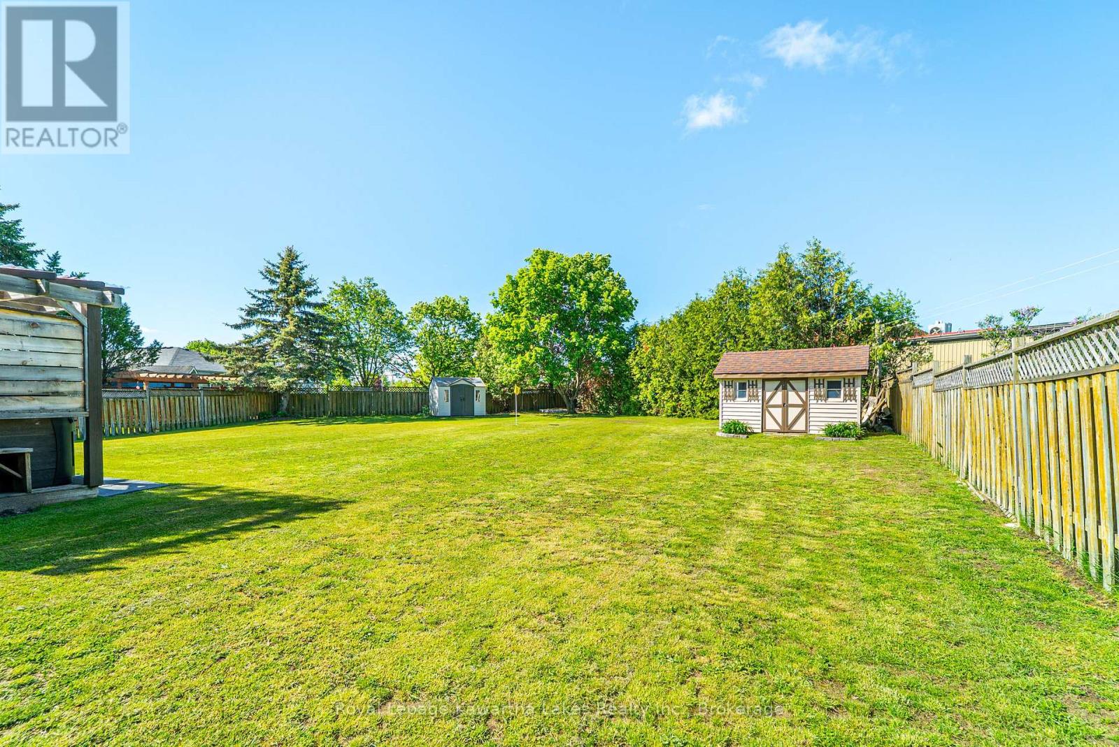 46 MADILL CRESCENT - 14