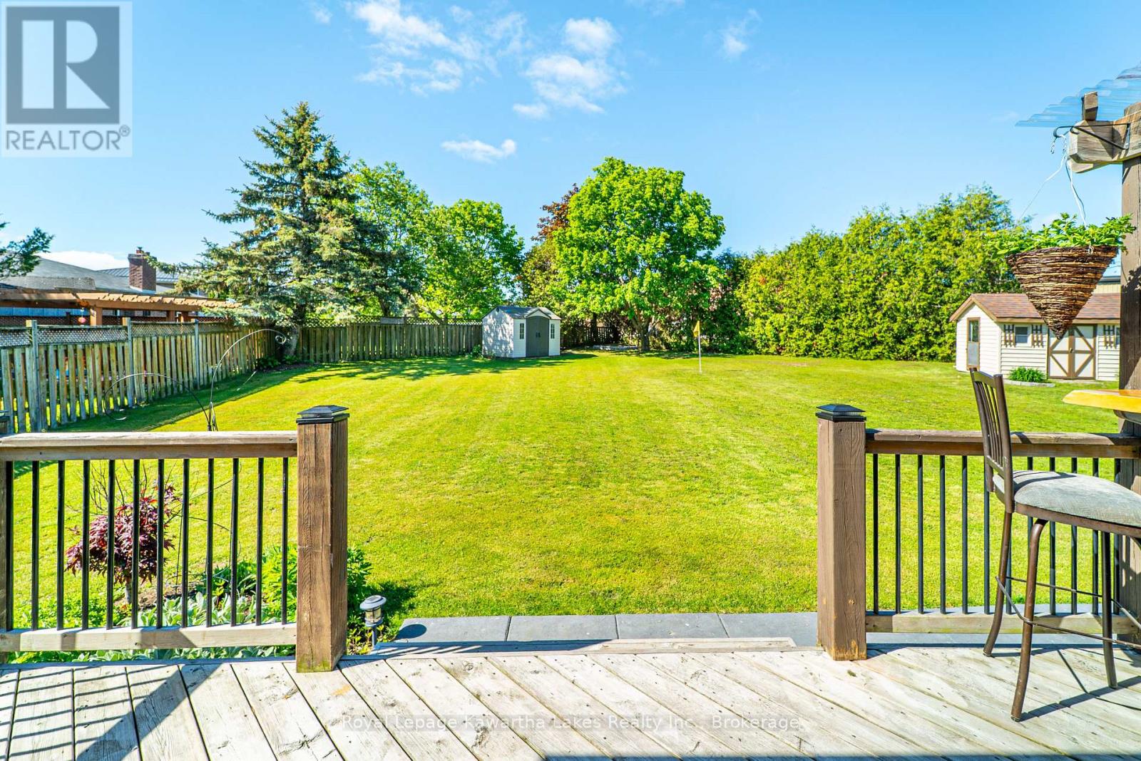 46 MADILL CRESCENT - 21