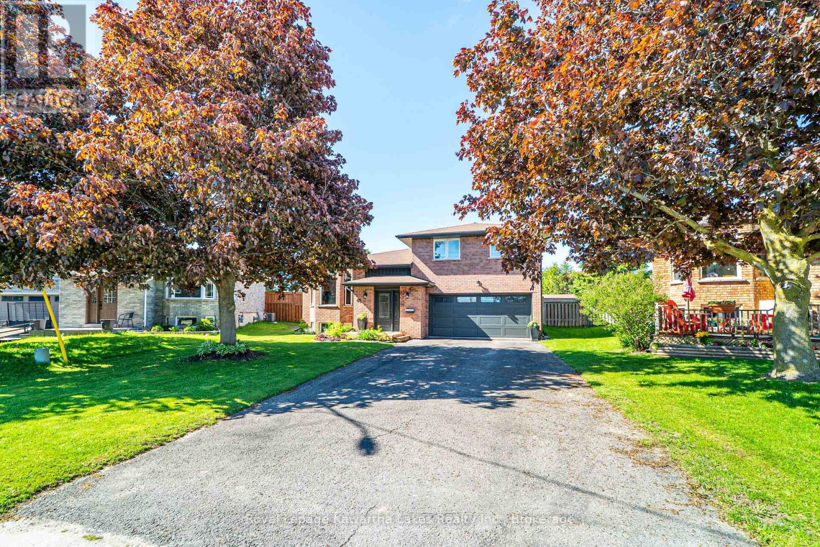 46 MADILL CRESCENT - 24