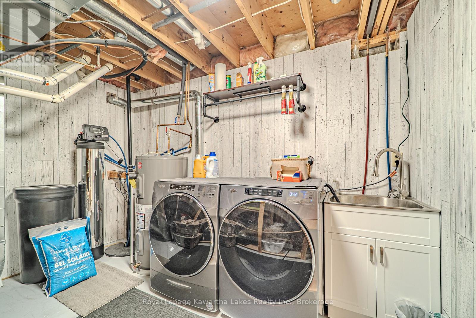 46 MADILL CRESCENT - 29