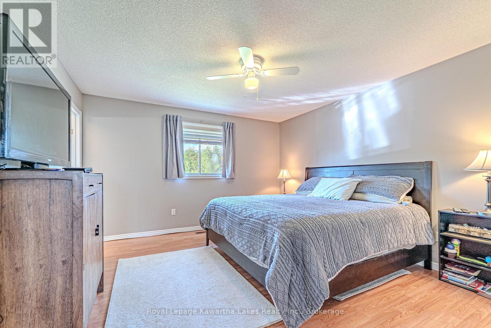 46 MADILL CRESCENT - 30