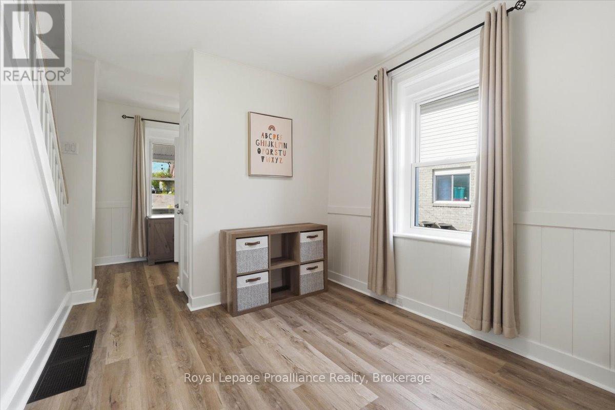 26 MARMORA STREET - 19