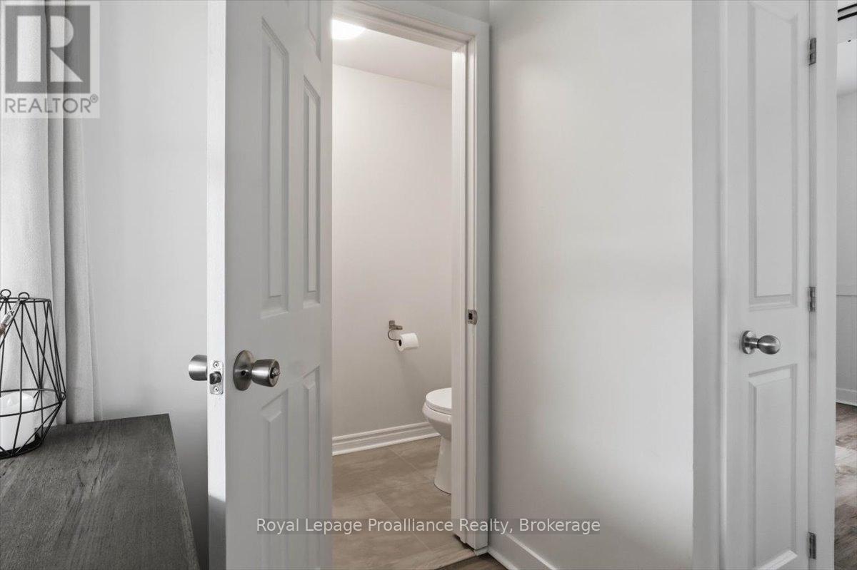 26 MARMORA STREET - 21