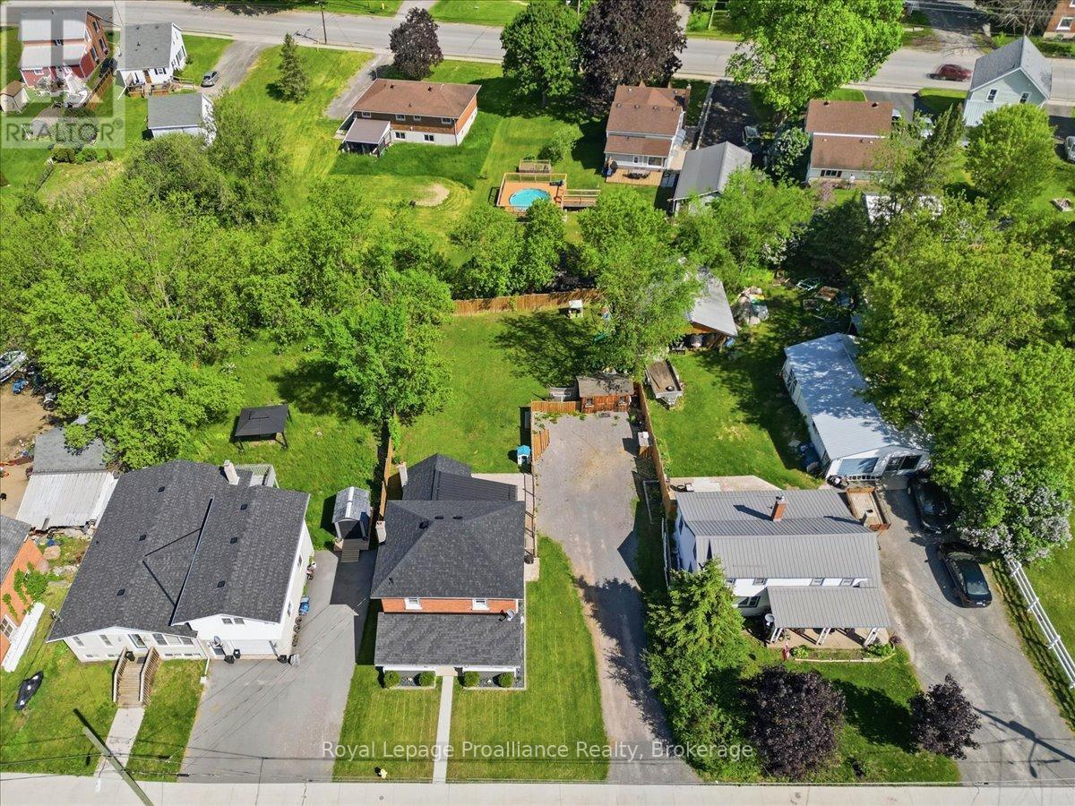 26 MARMORA STREET - 35
