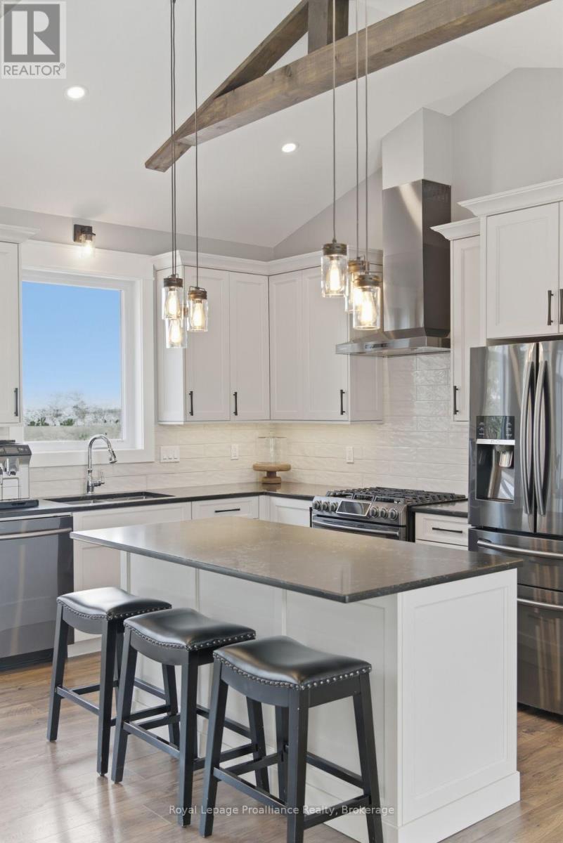 137 WINDWHISPER DRIVE - 9