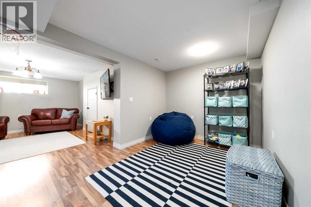 91 Hunt Crescent NE — photo 24