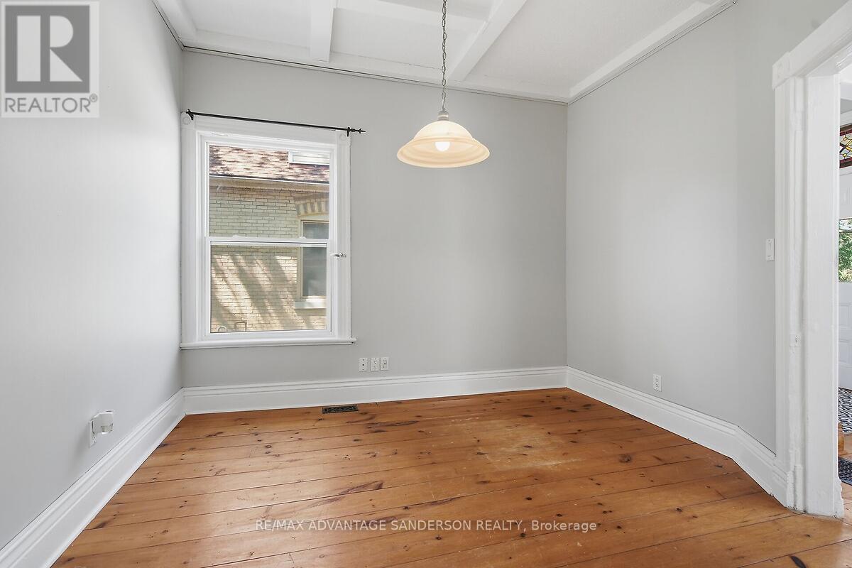13 BRIGHTON STREET - 21