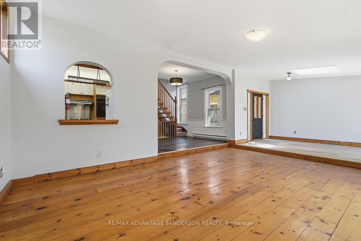 13 BRIGHTON STREET - 30