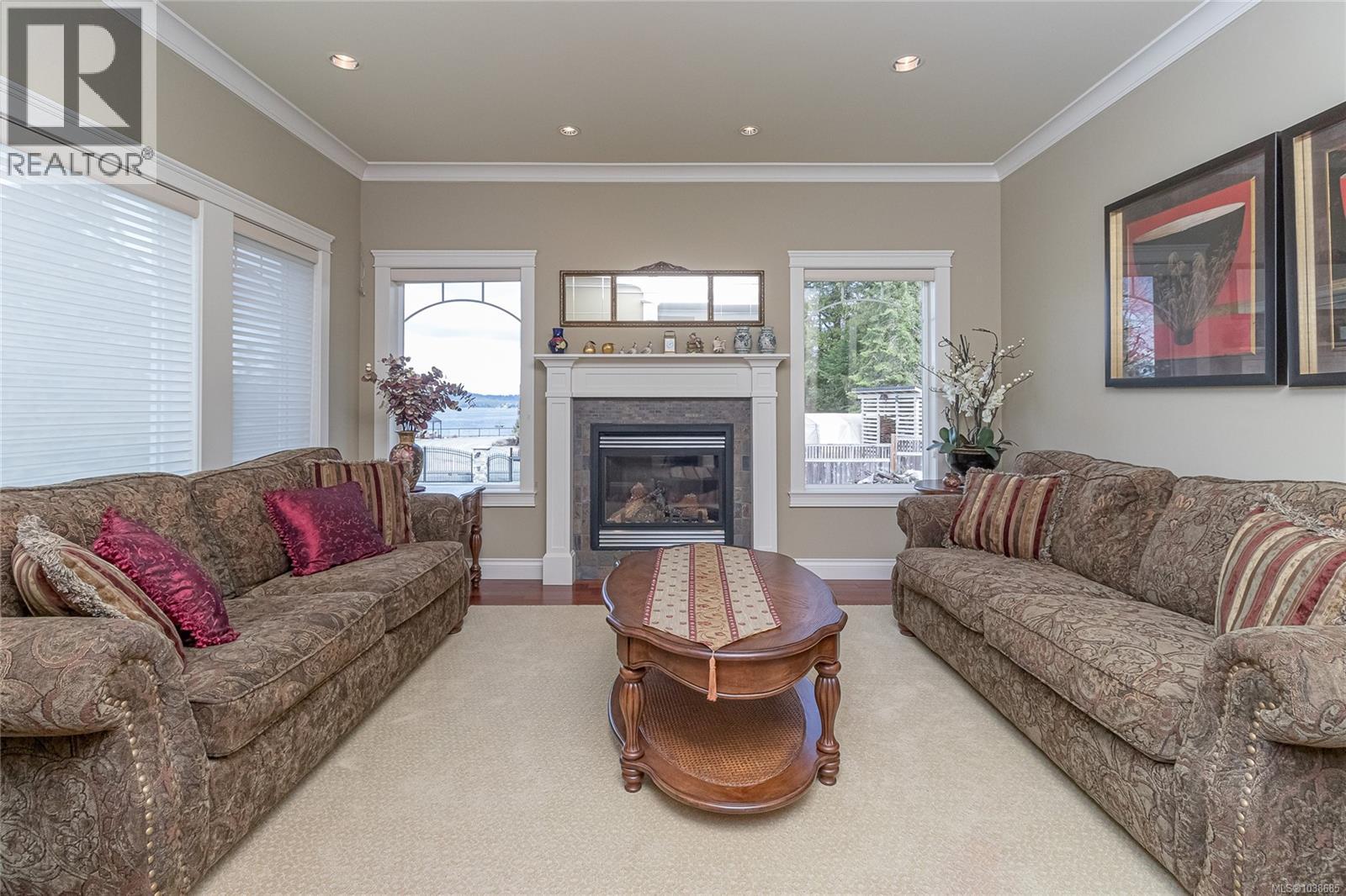 10115 Chemainus Rd - 8