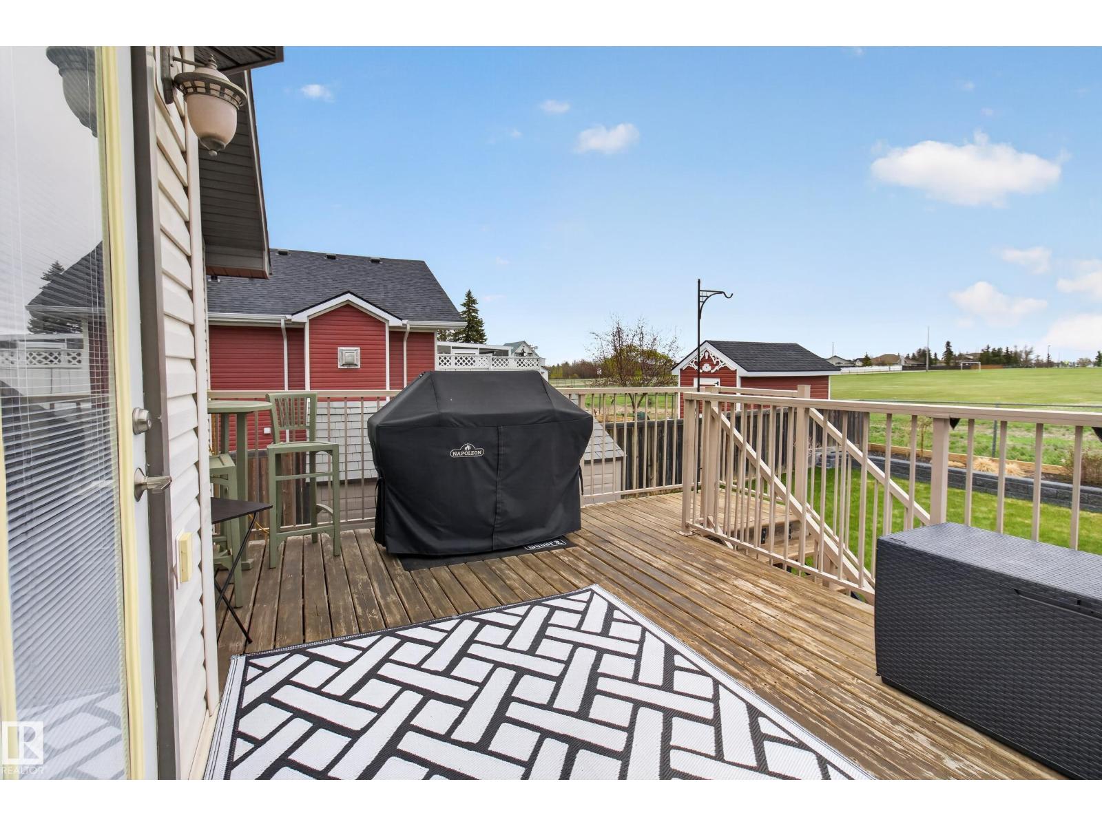 21 Beaverhill View Cr - 43
