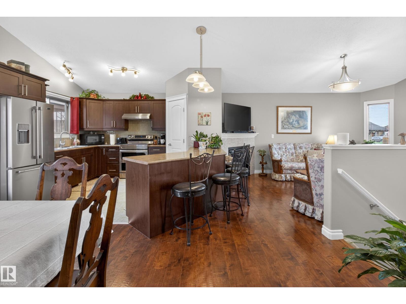 21 Beaverhill View Cr - 11