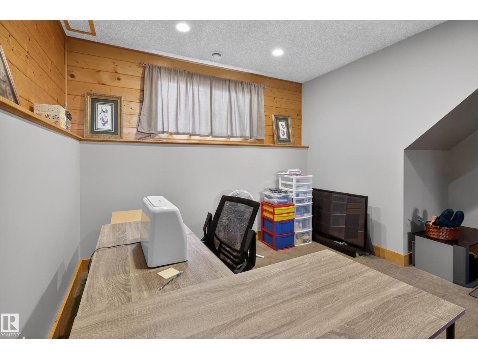 21 Beaverhill View Cr - 35