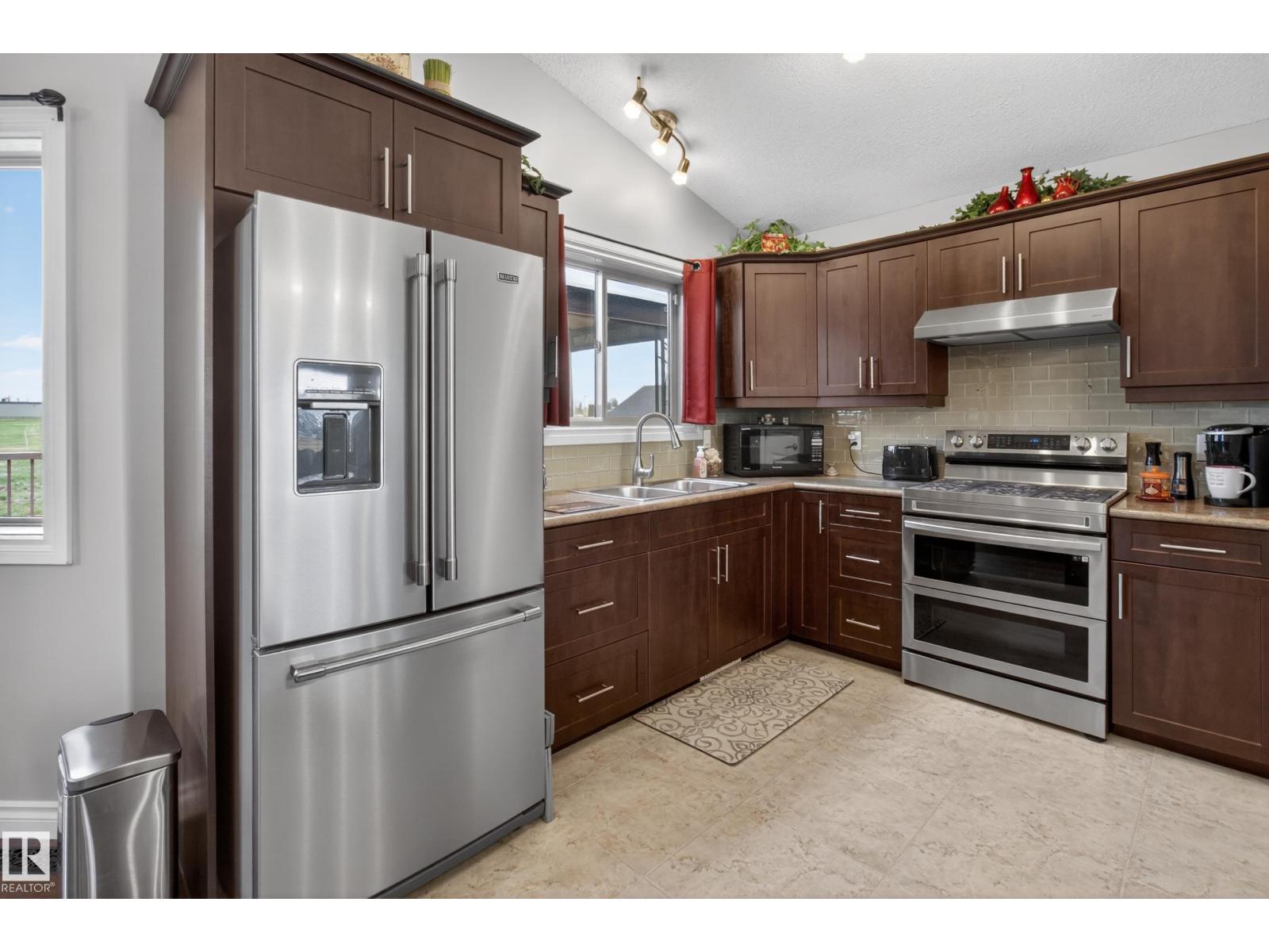 21 Beaverhill View Cr - 7