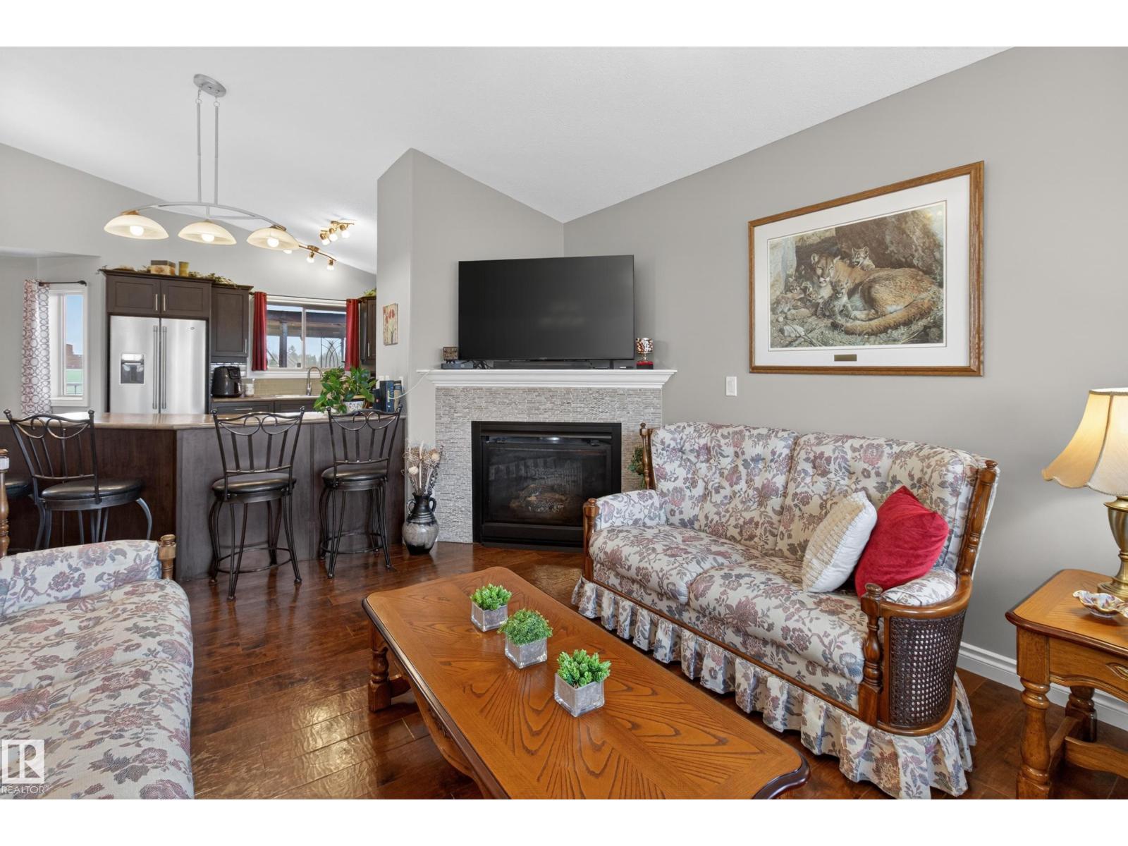 21 Beaverhill View Cr - 14