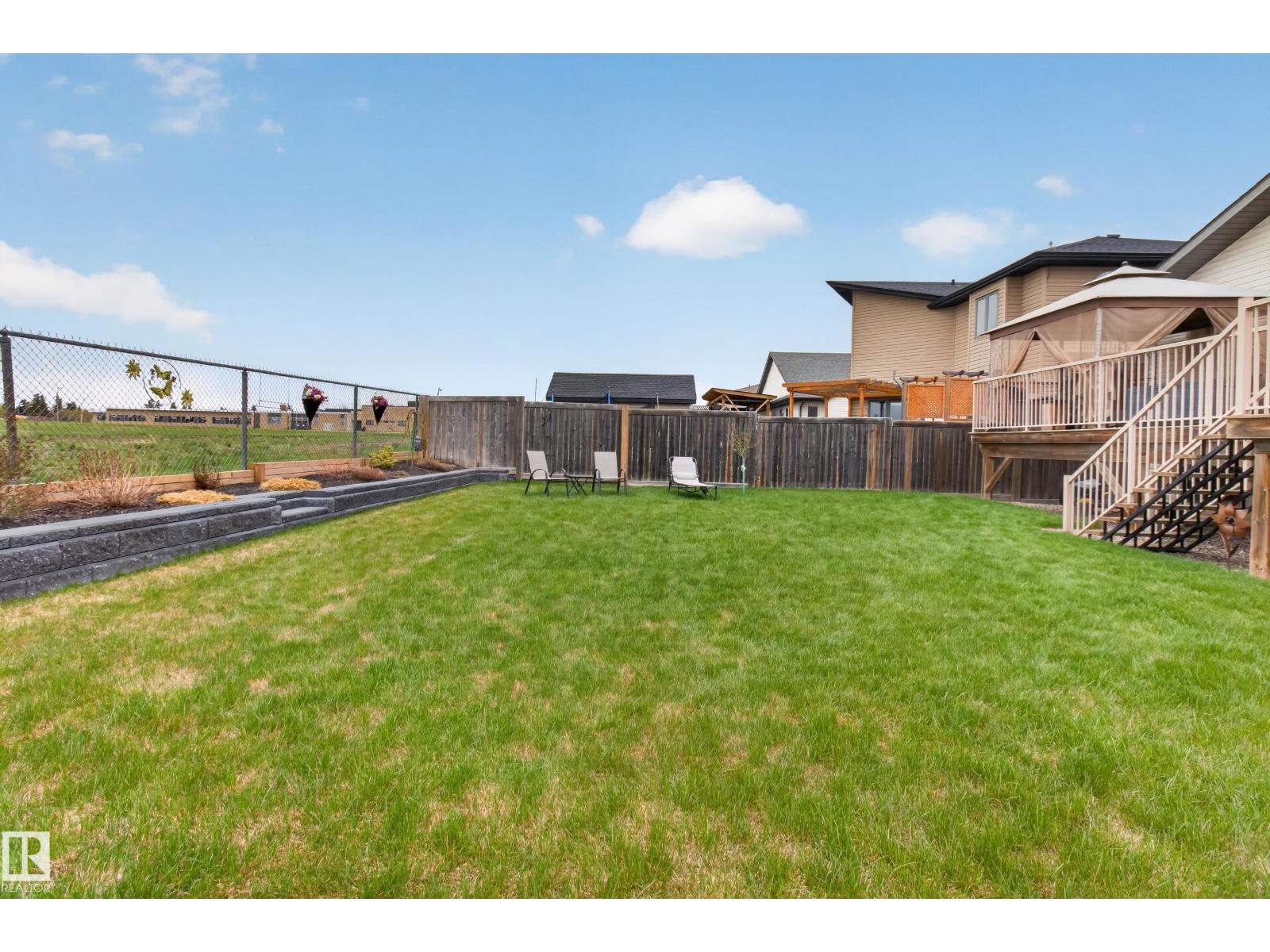 21 Beaverhill View Cr - 50