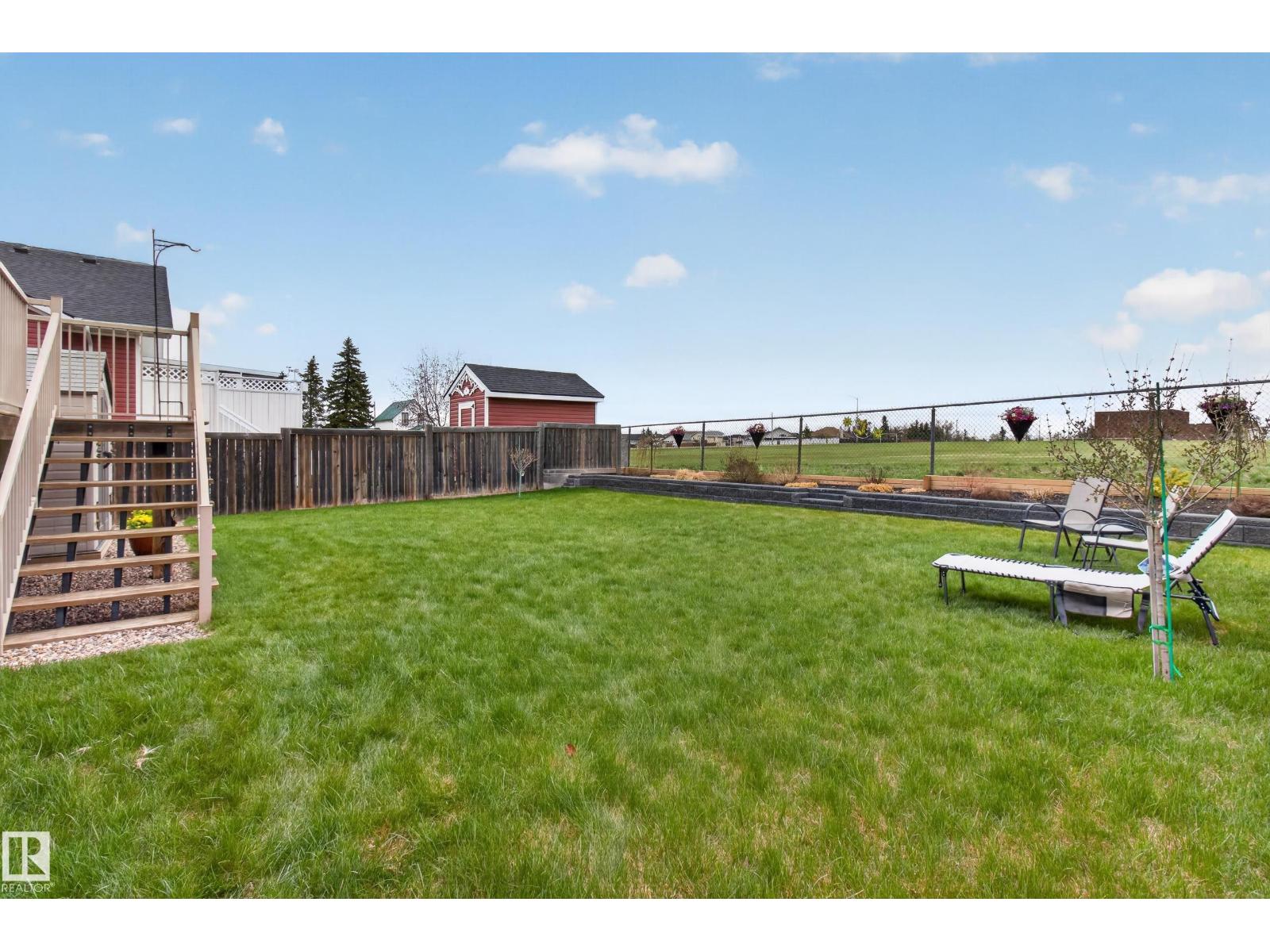 21 Beaverhill View Cr - 46