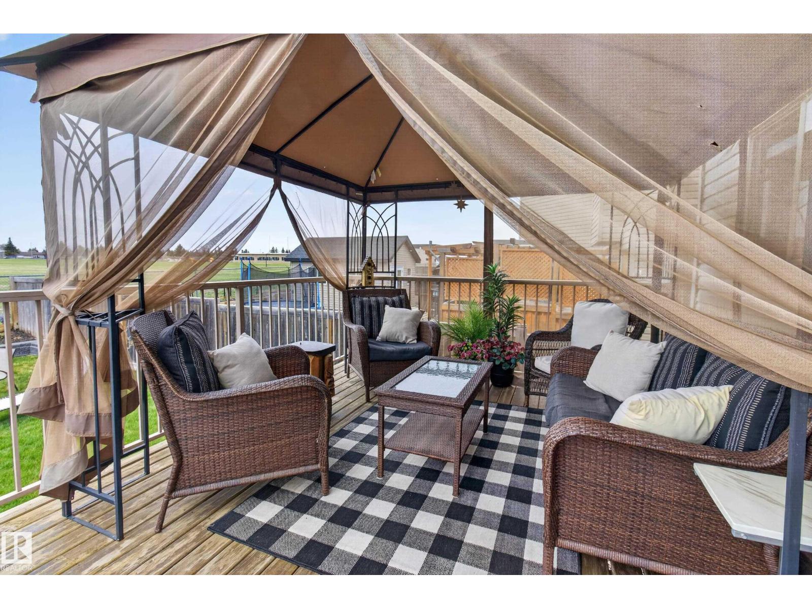 21 Beaverhill View Cr - 42