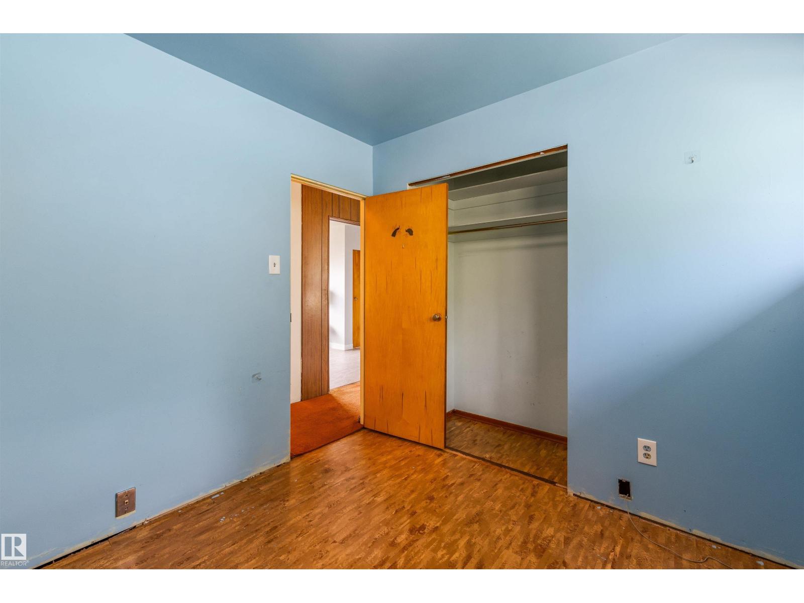 18 SUNNYSIDE CR - 19