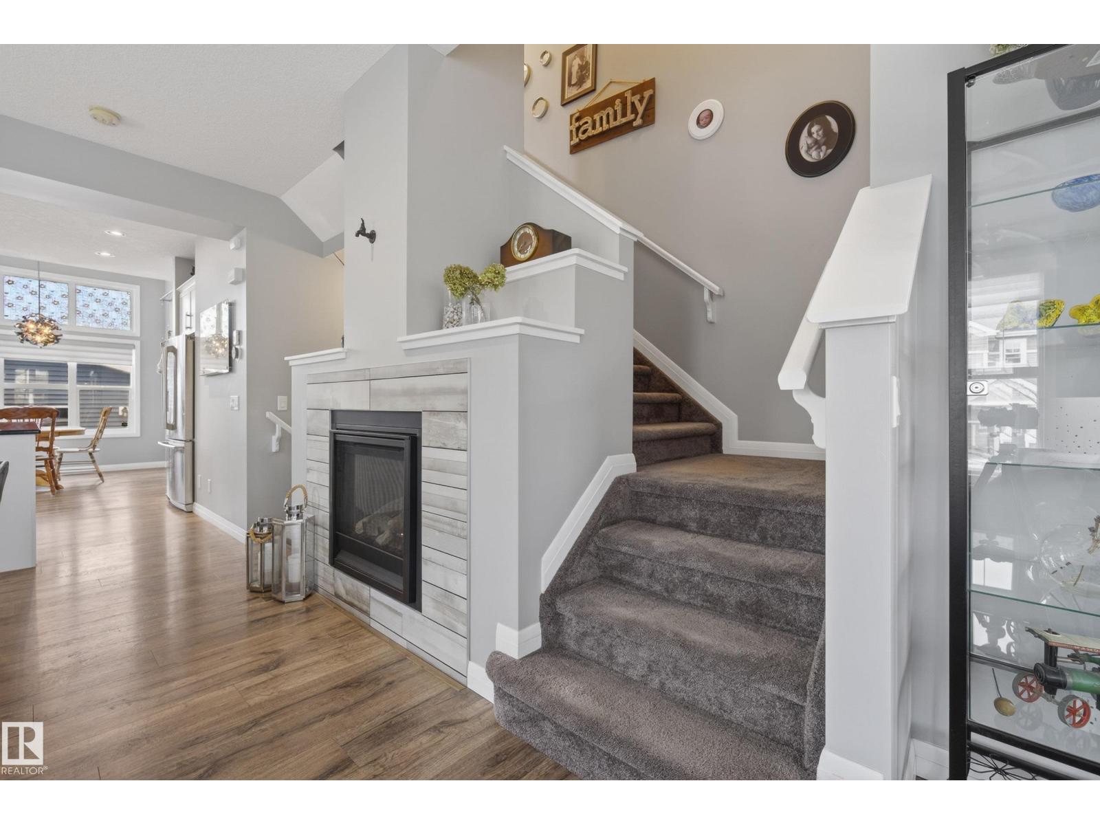 8416 23 AV SW - 24
