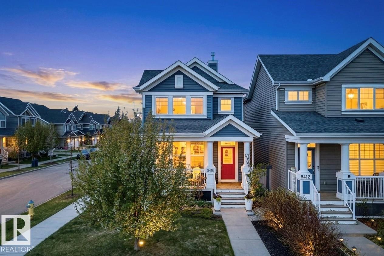 8416 23 AV SW - 1