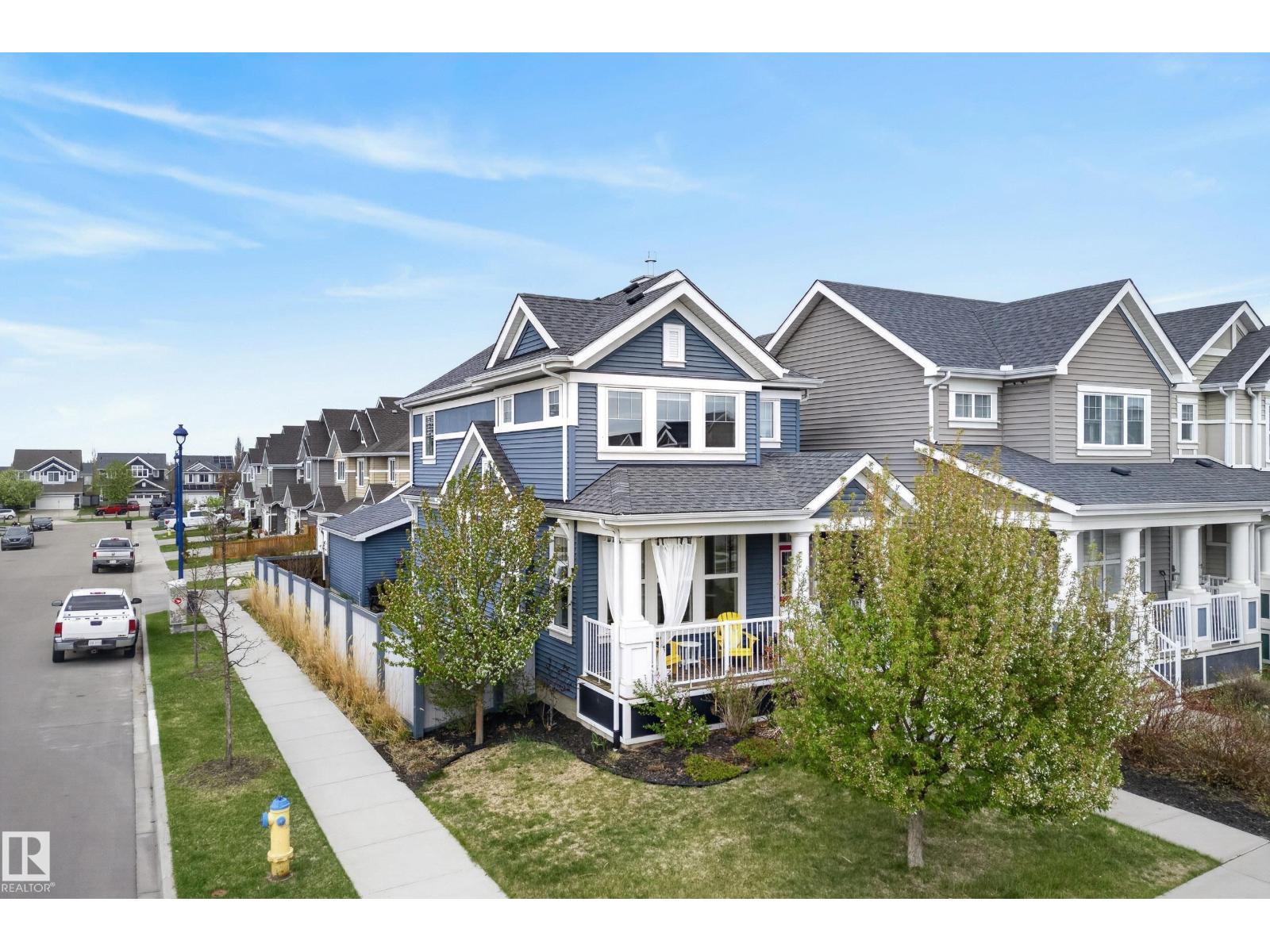 8416 23 AV SW - 50