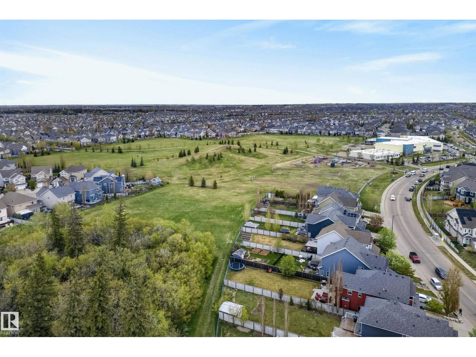 8416 23 AV SW - 57