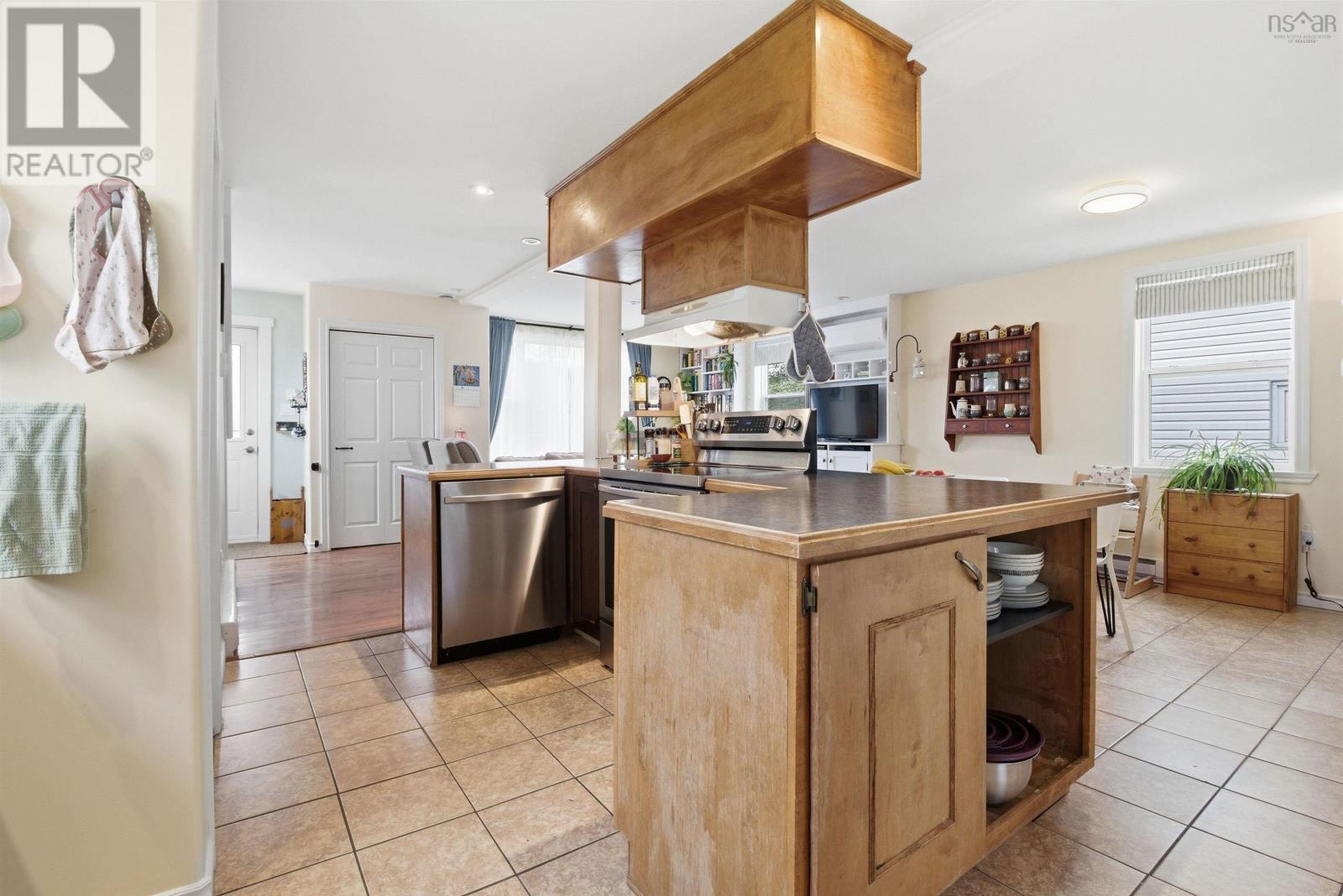 Property 3 of 47 of 1140 St Margaret's Bay Road