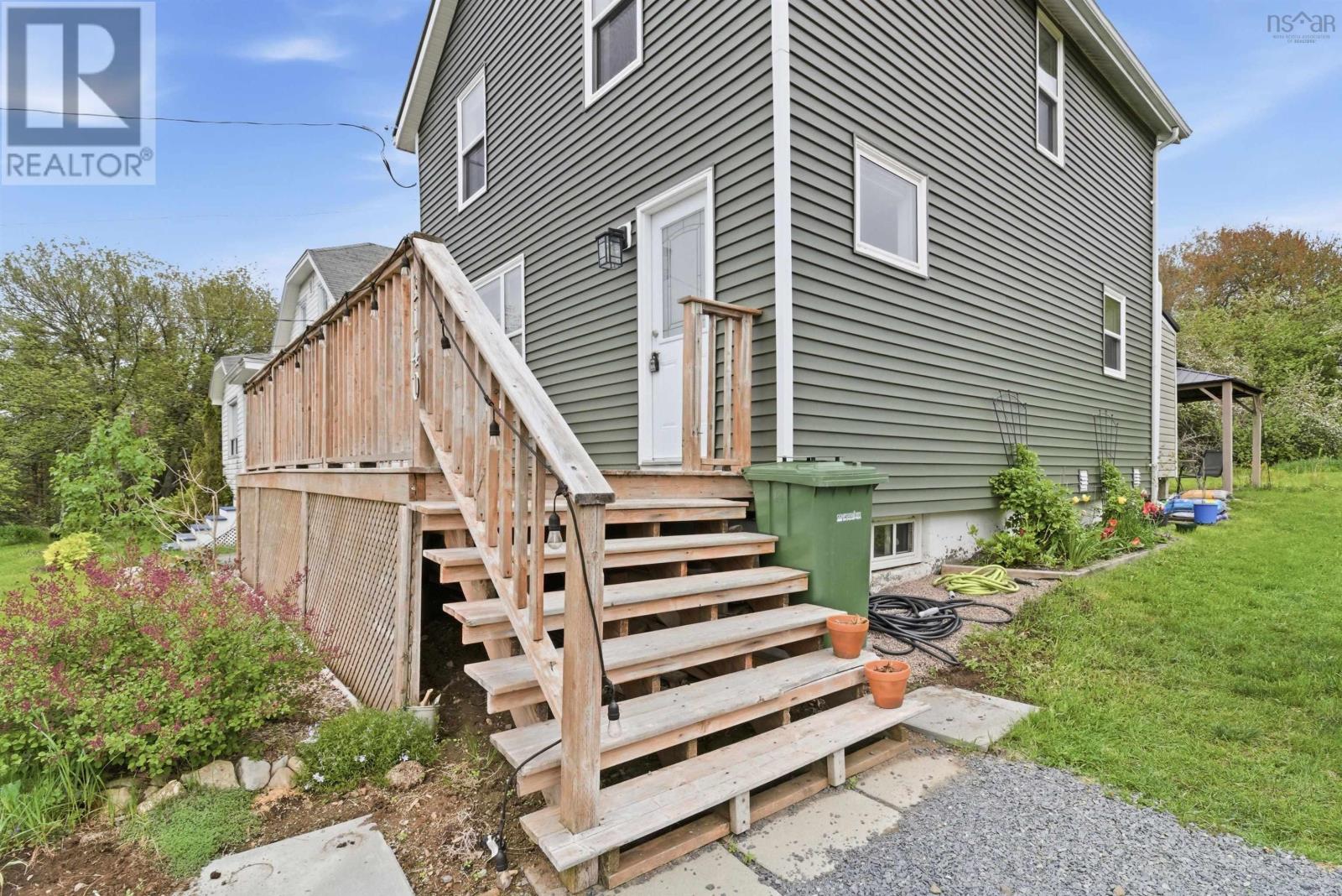 1140 St Margaret's Bay Road - 30