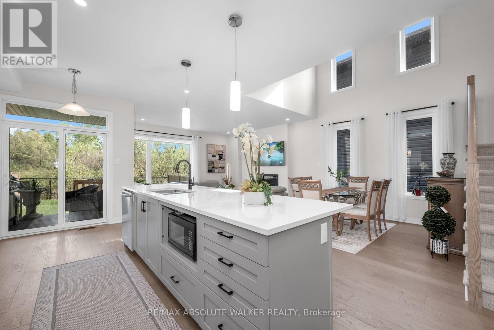 515 PAAKANAAK AVENUE - 18