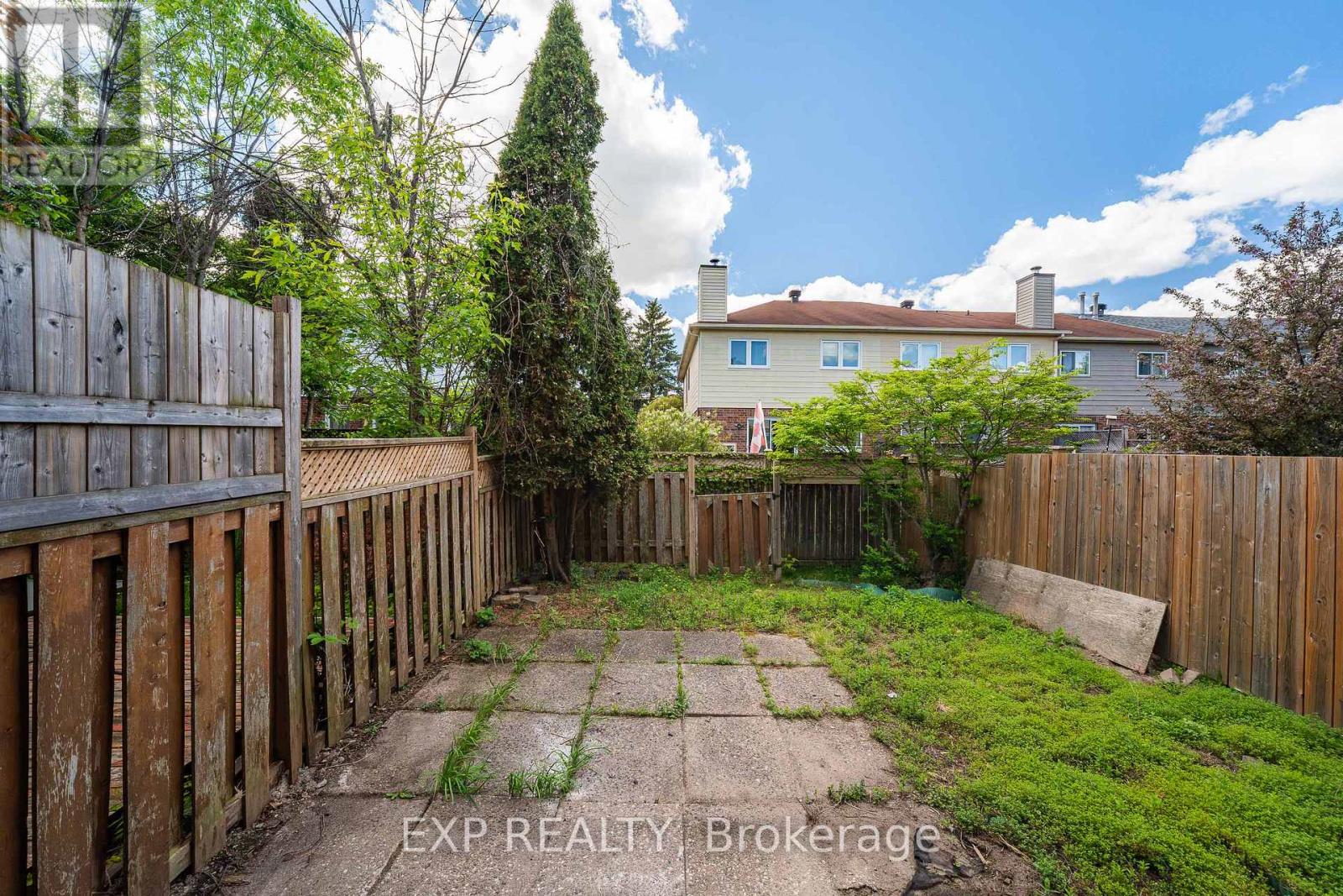 186 SOUTHPORT DRIVE - 29