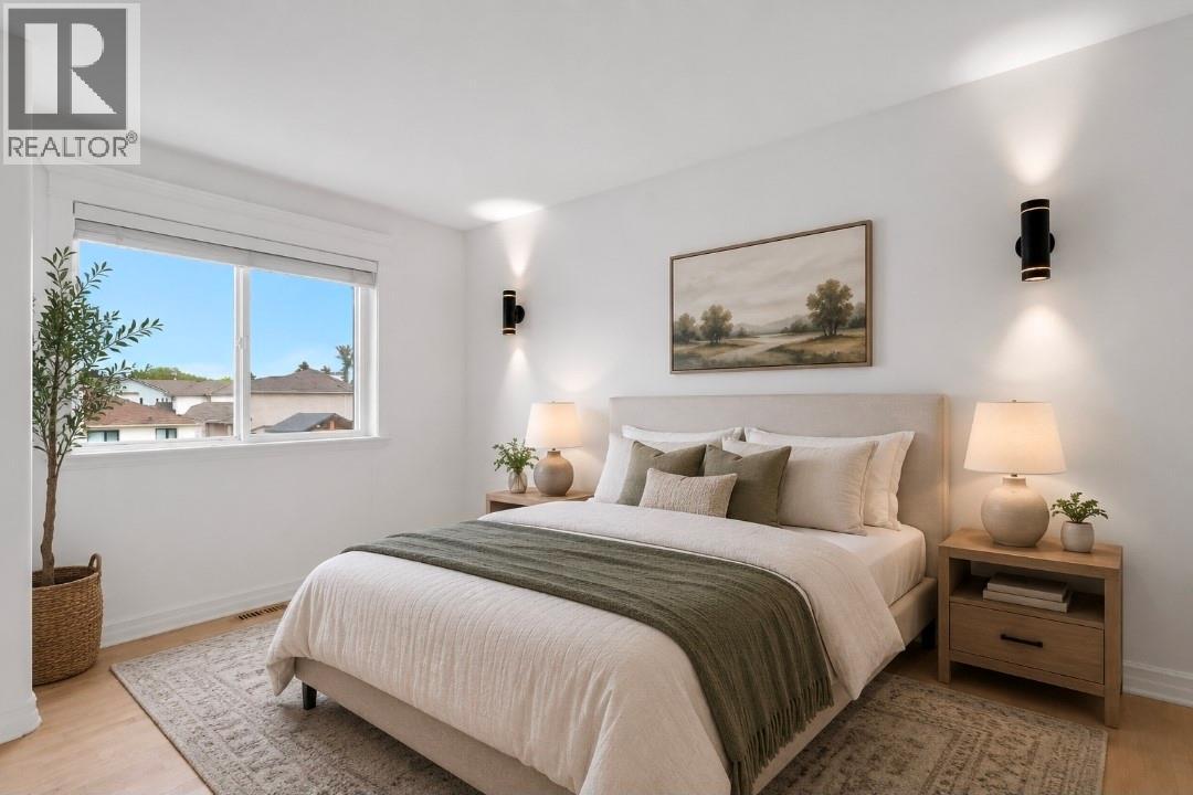 #104 4049 Lakeshore Road - 12