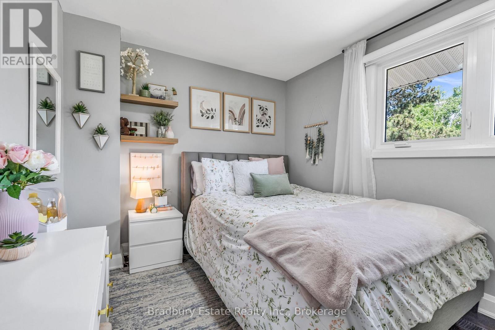 498 WICKLOW ROAD - 14
