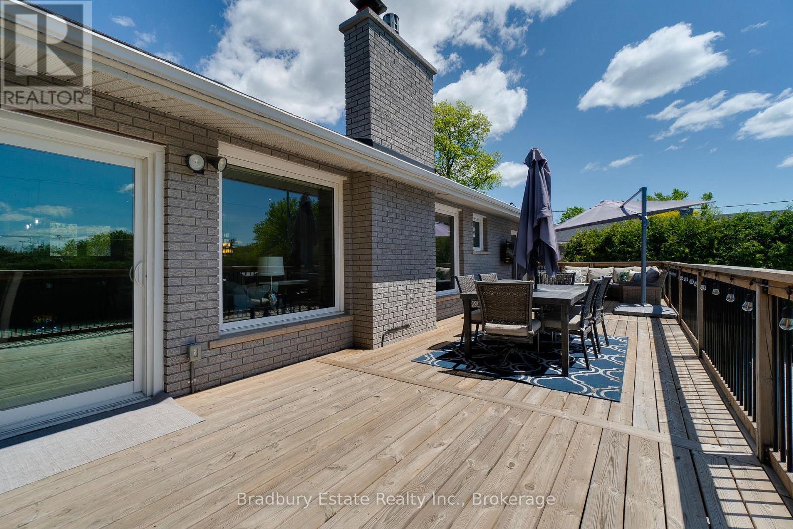 498 WICKLOW ROAD - 28