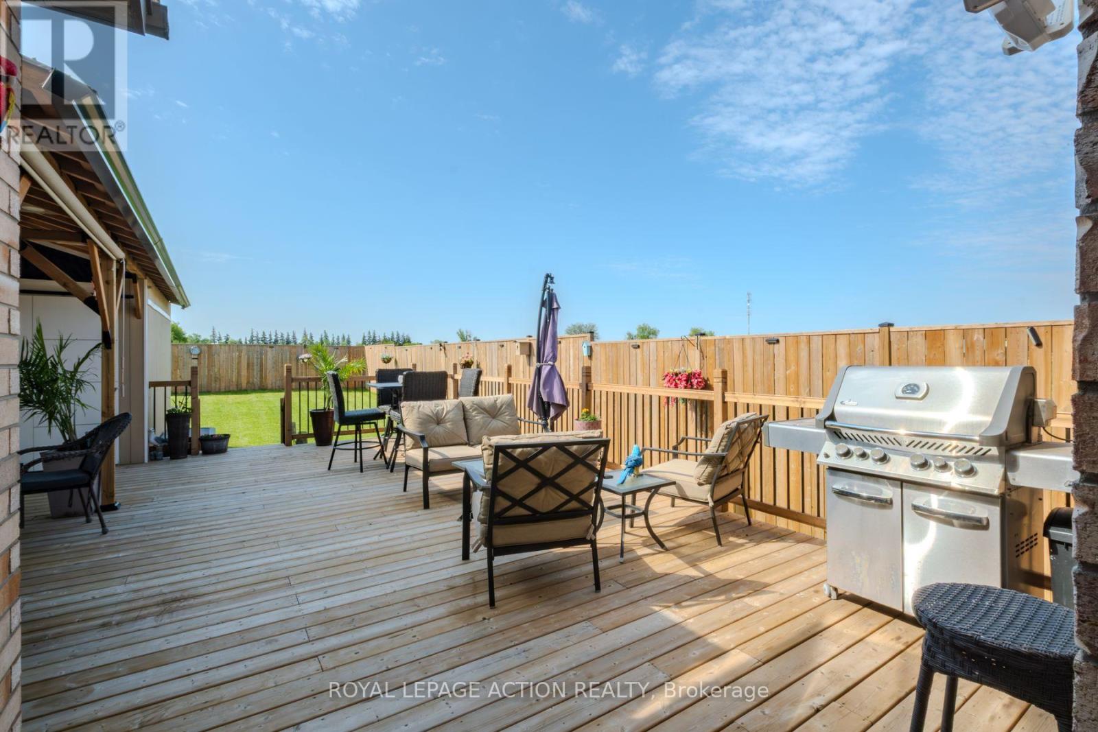 87 GRANDVILLE CIRCLE - 38