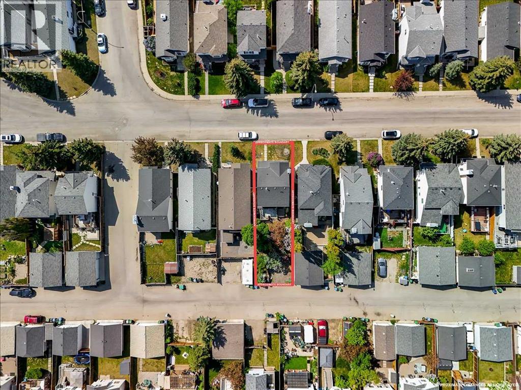 166 Mt Lorette Close SE - Image 2