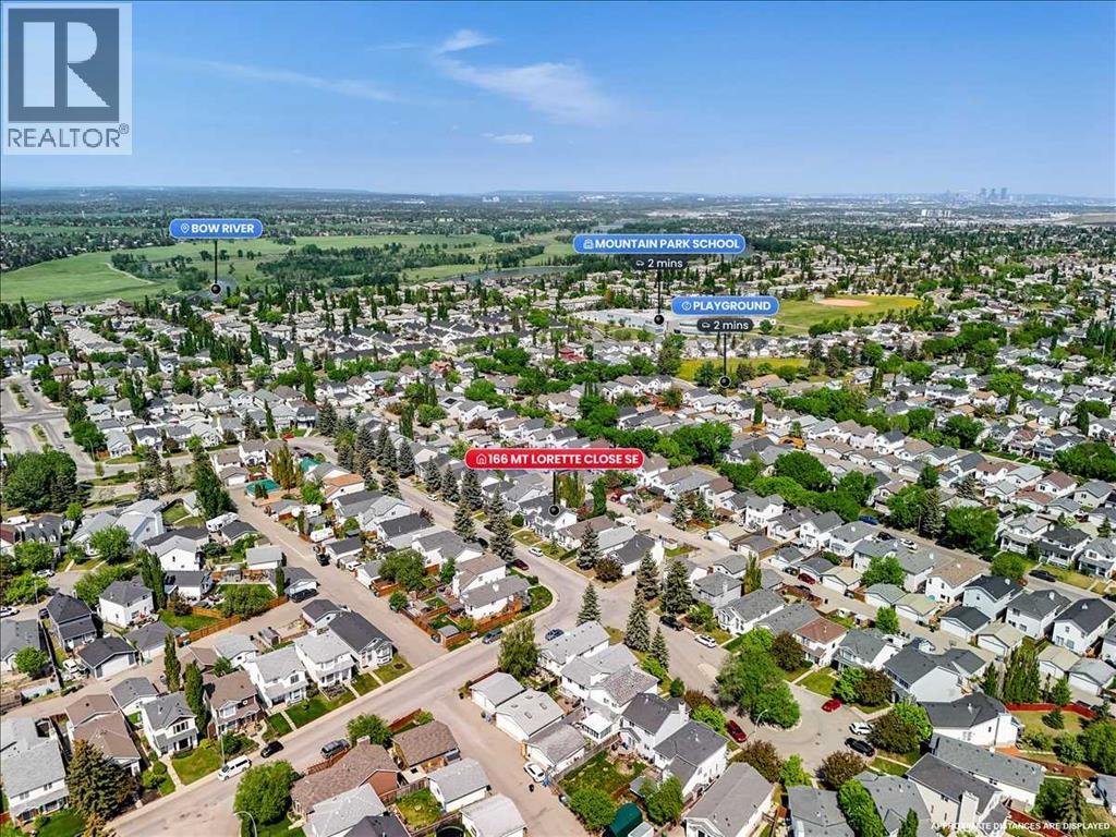 166 Mt Lorette Close SE - 29