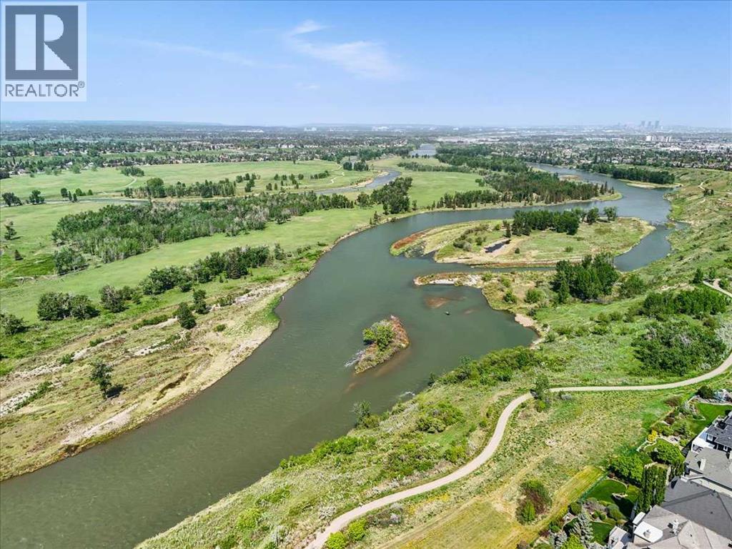 166 Mt Lorette Close SE - 32