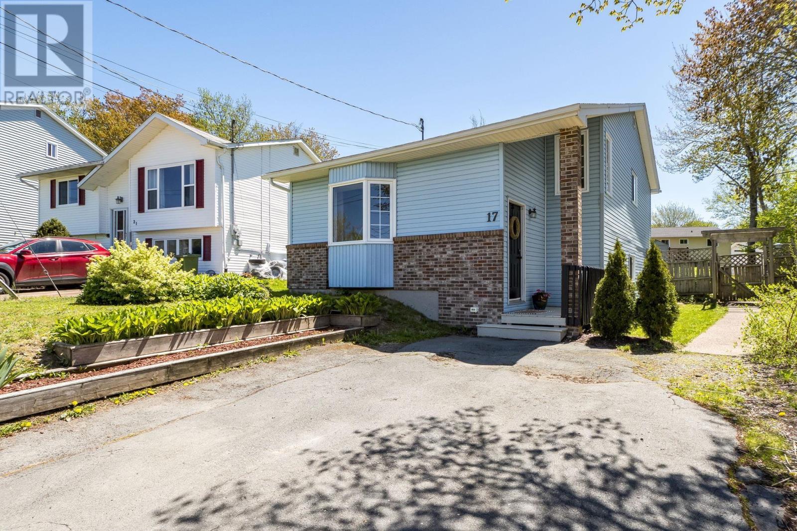 17 Noria Crescent - 32