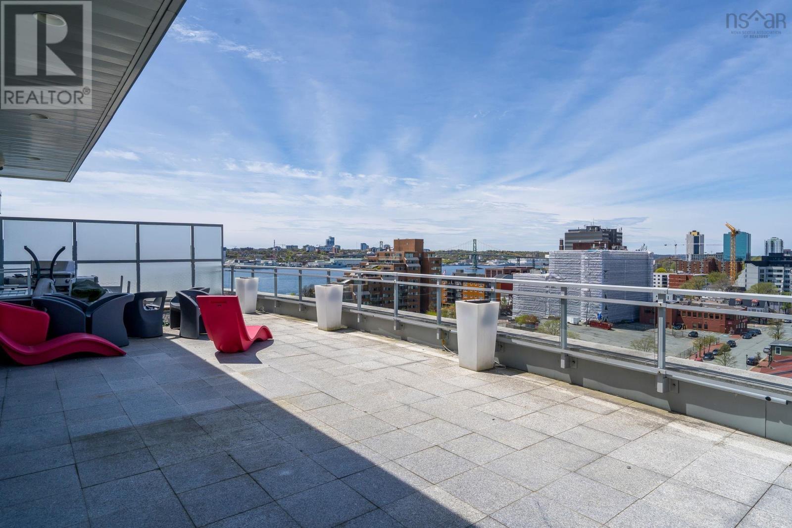 #402 15 Kings Wharf Place - 44