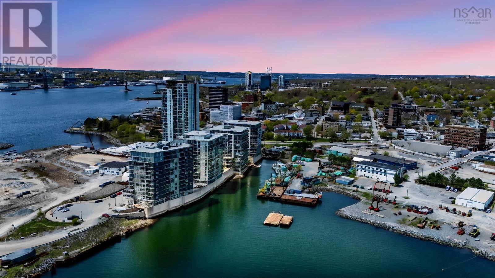 #402 15 Kings Wharf Place - Image 3