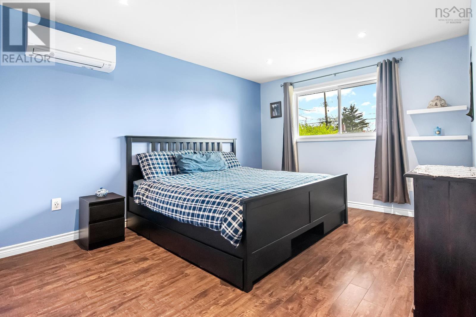 Property 34 of 35 of 73 Wexford Road