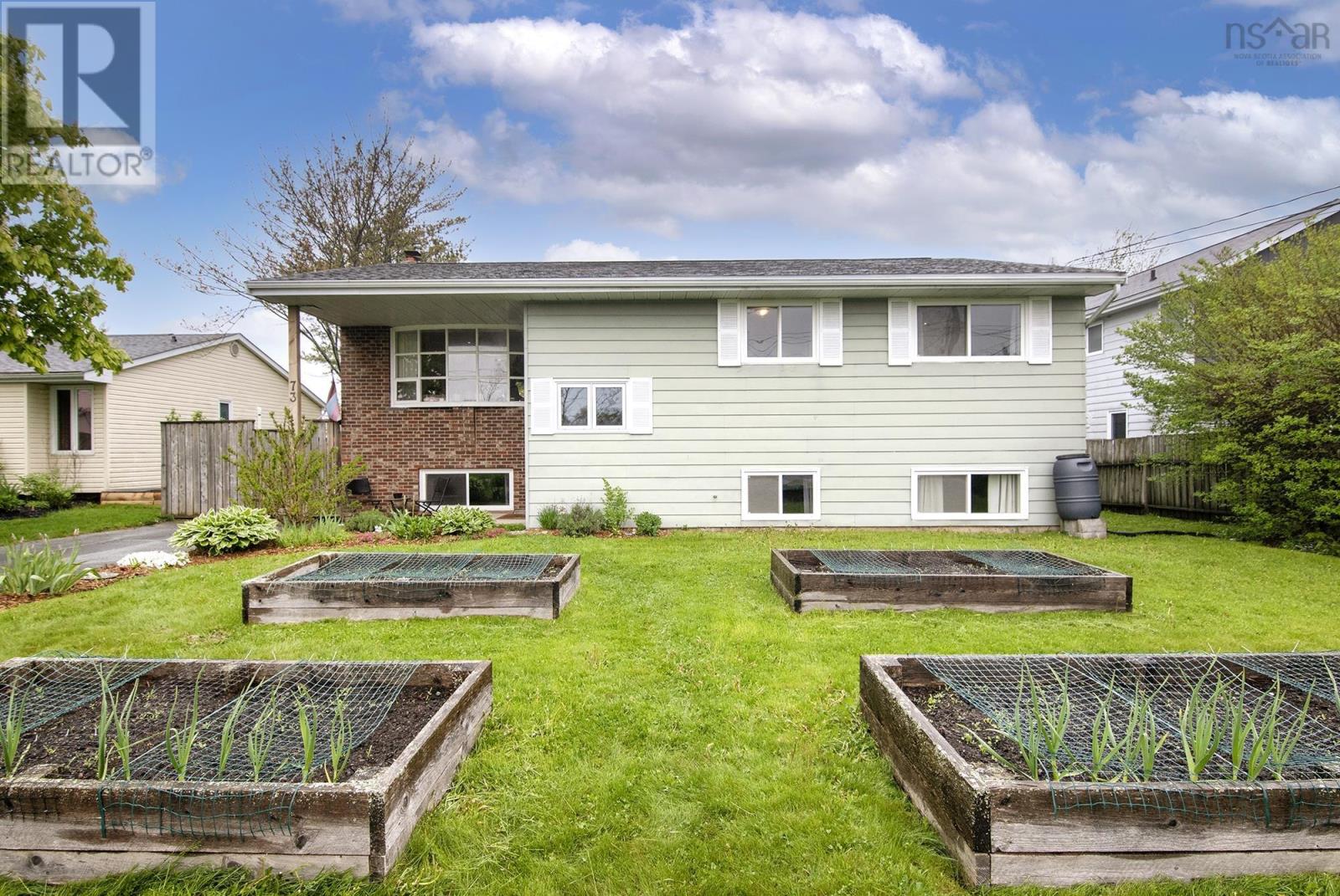 Property photo of 73 Wexford Road