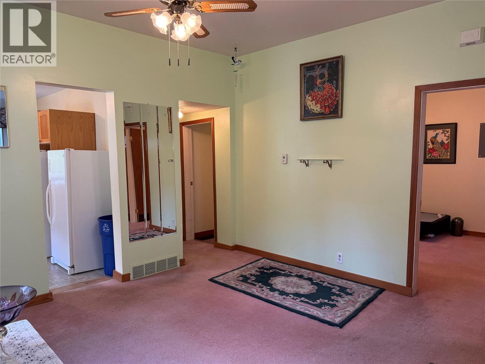 913 Sixth Street - 14