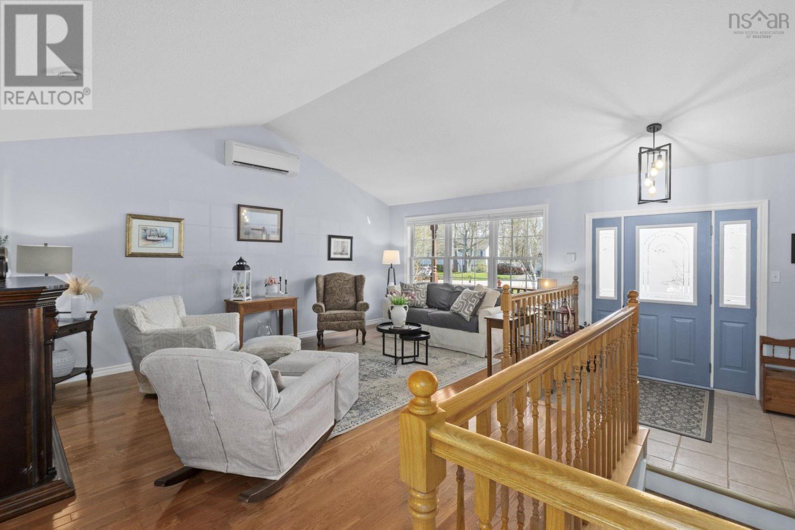 Property 8 of 44 of 101 Rivercrest Lane