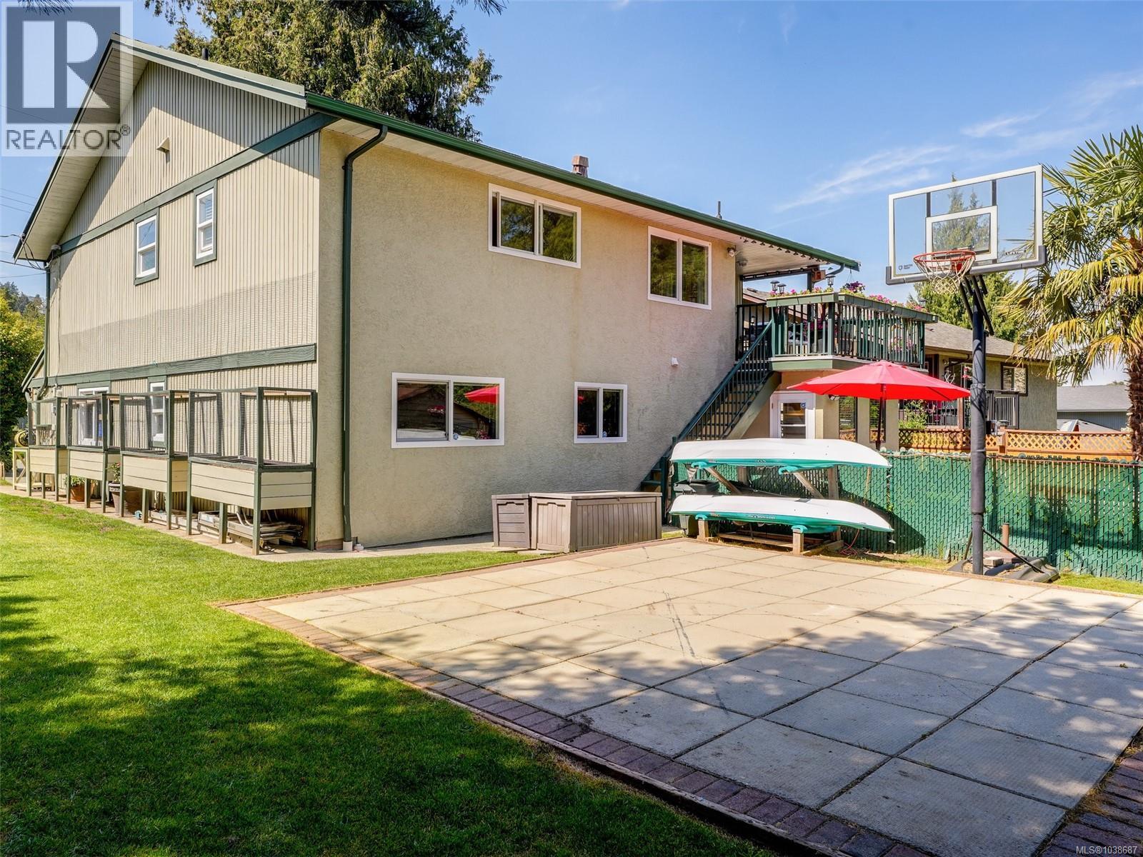 3369 St. Troy Pl - 27