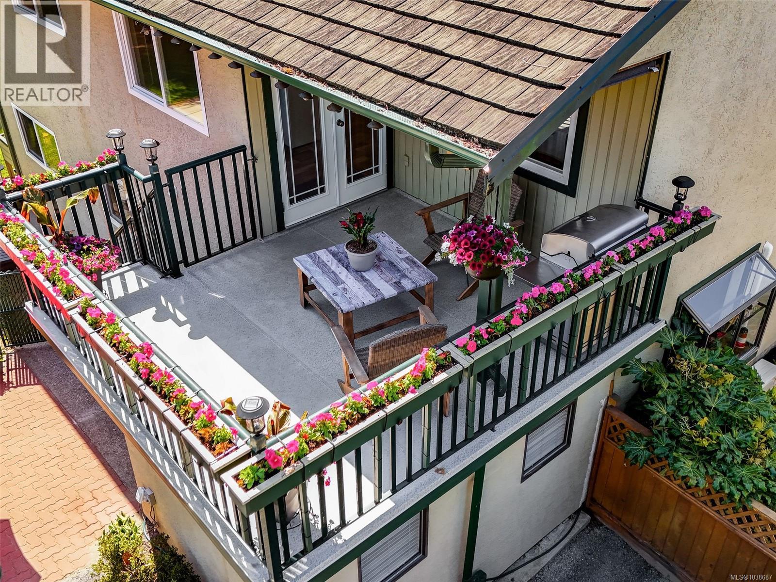 3369 St. Troy Pl - 33